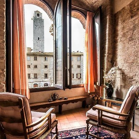 The Artists' Tower - Amazing View From The Tower Lägenhet San Gimignano Exteriör bild